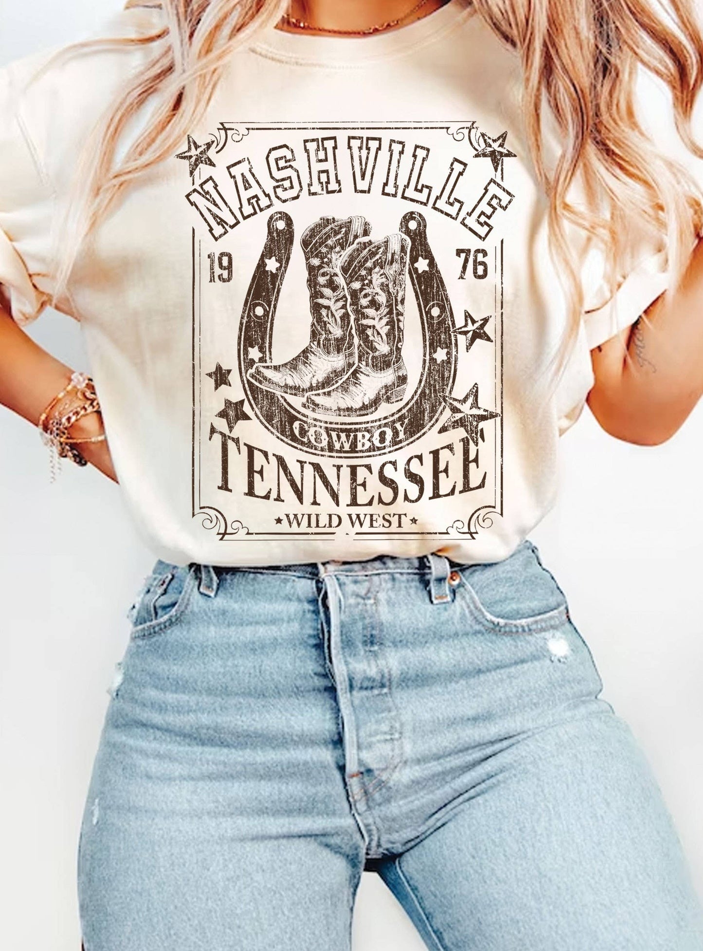 NASHVILLE TENNESSEE HORSESHOE BOOTS COWBOY GRAPHIC TSHIRTS