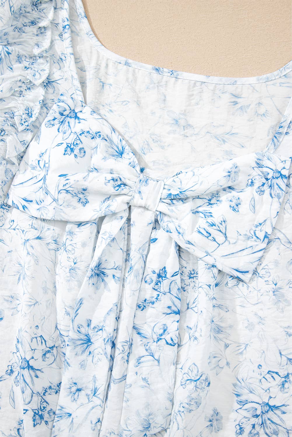 Floral Ruffled Sleeve