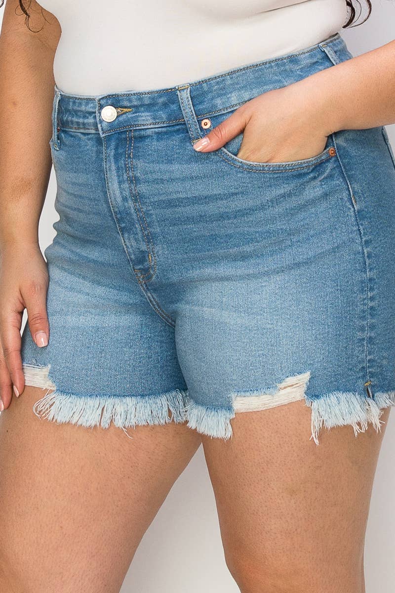 PLUS SIZE - HIGH RISE STRETCH MID SHORT