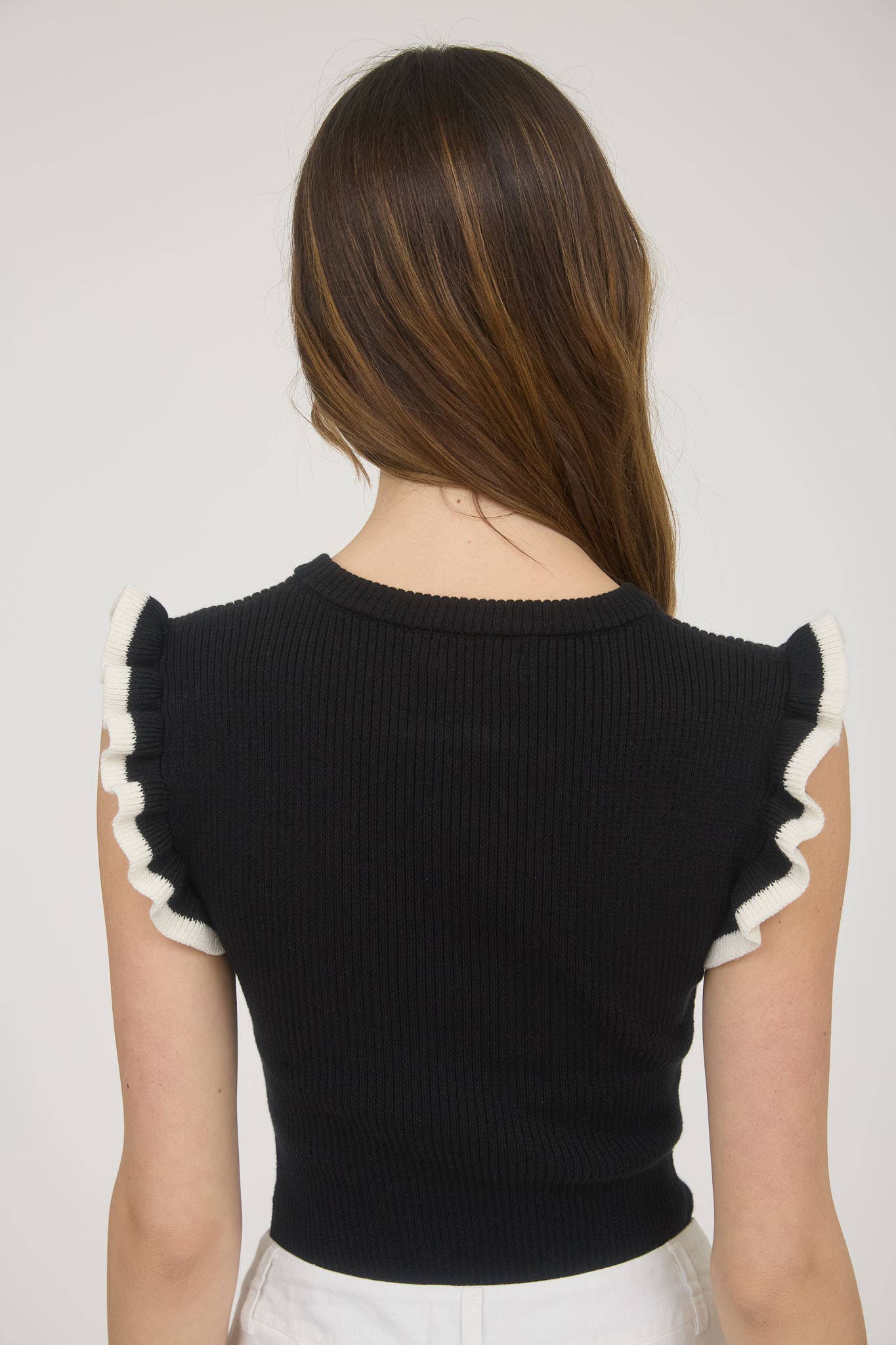 RUFFLED UP RIGHT TOP