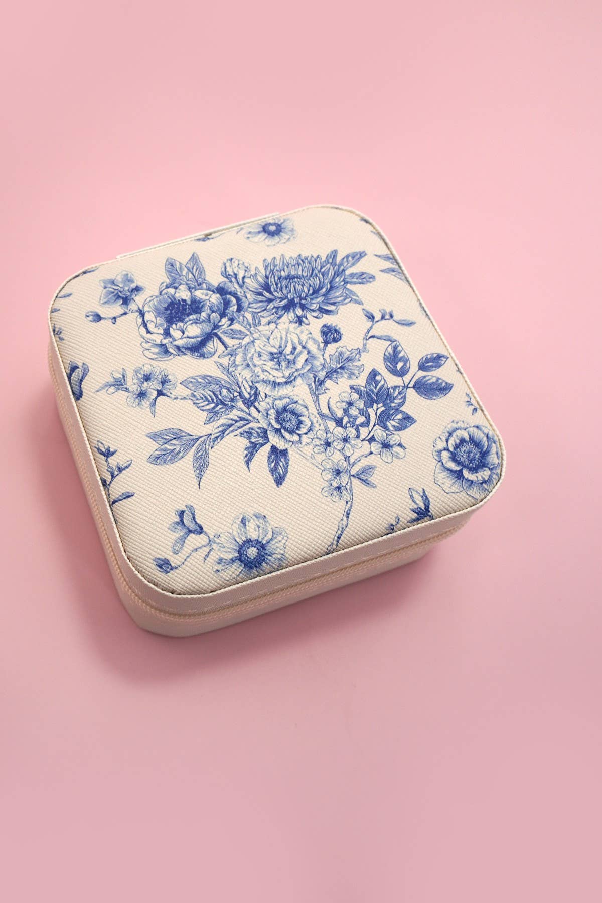 JEWELRY BOX