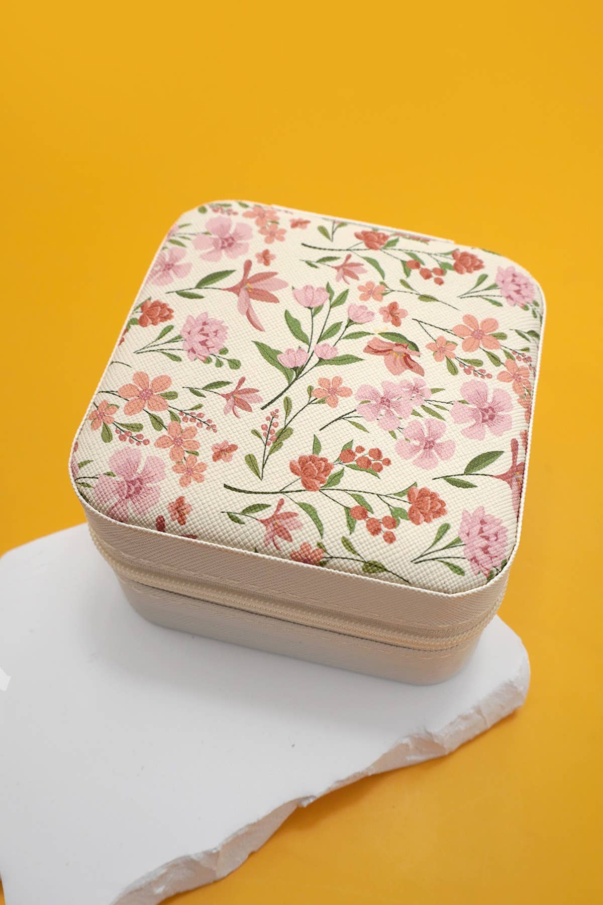JEWELRY BOX