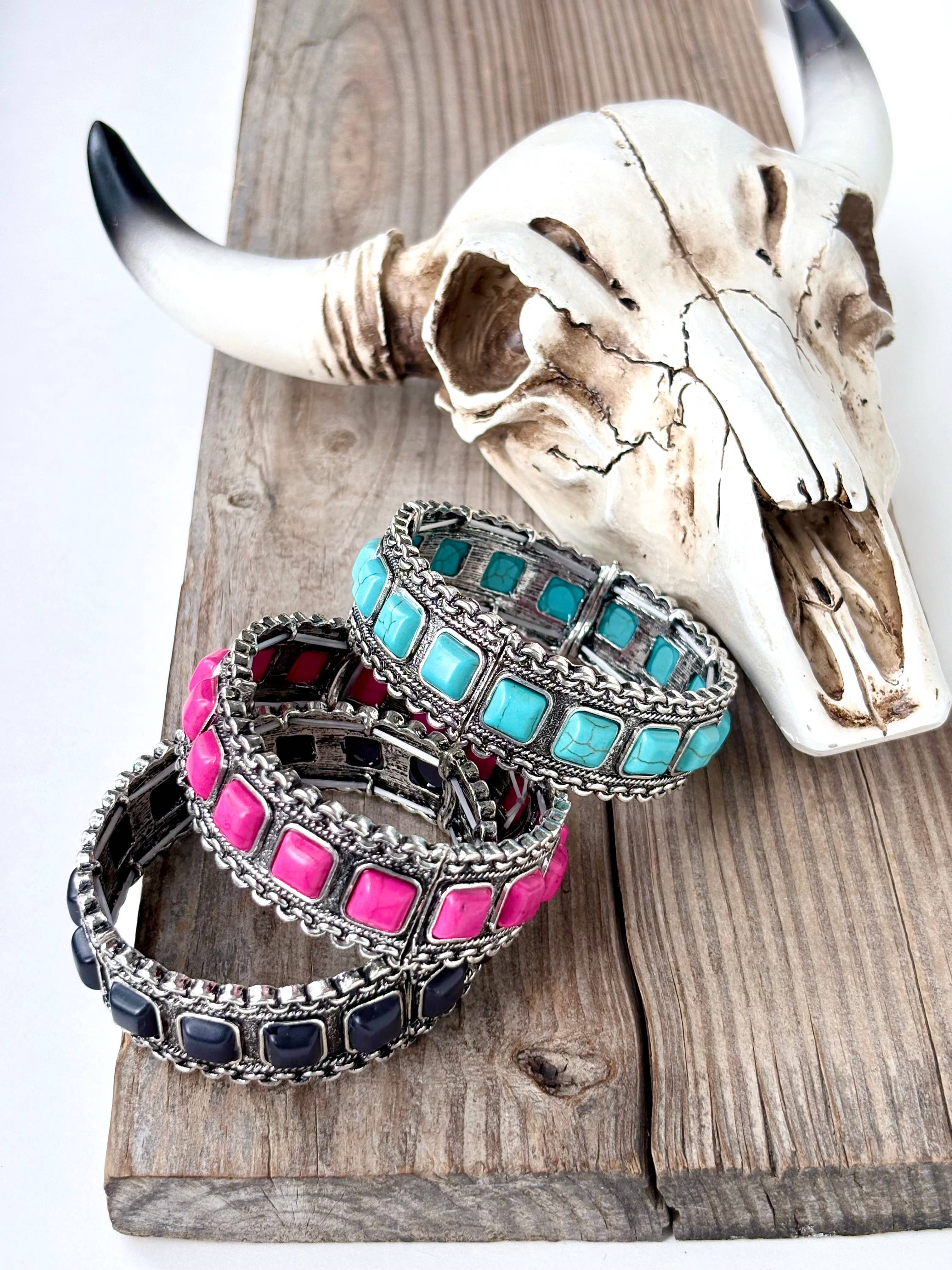 STONE STRETCH BRACELET