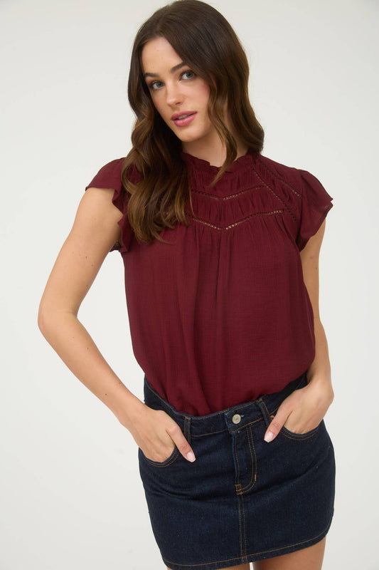 BERRY LACE BLOUSE