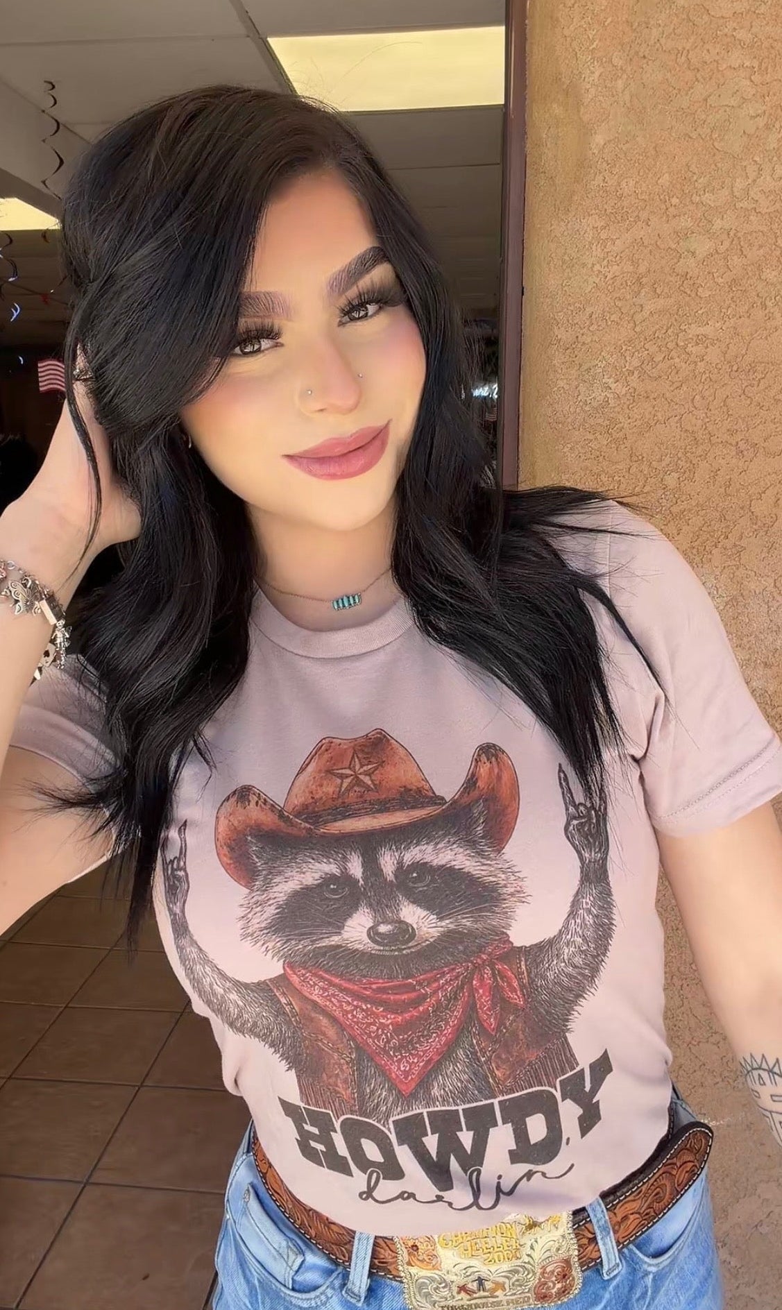 Raccoon Howdy Darlin' Graphic Tee