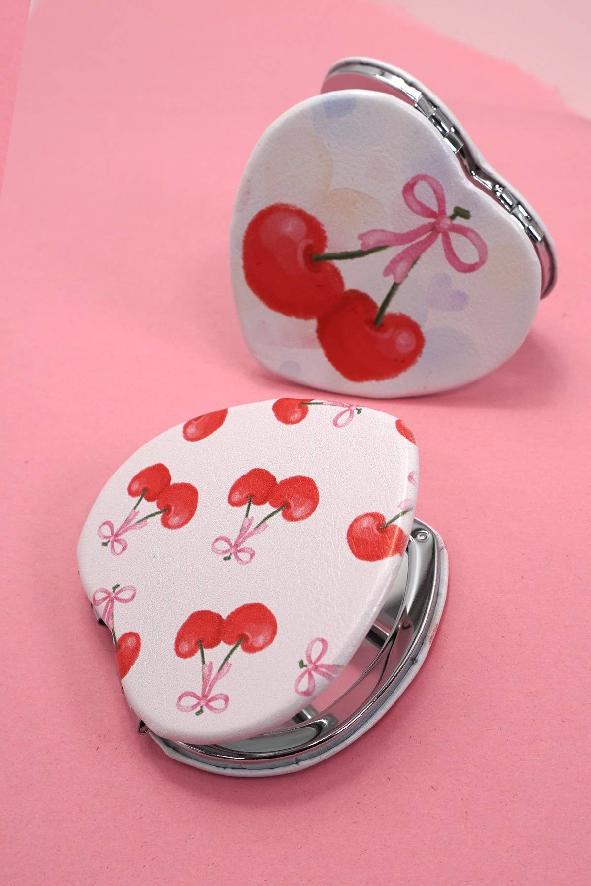 COMPACT MIRROR