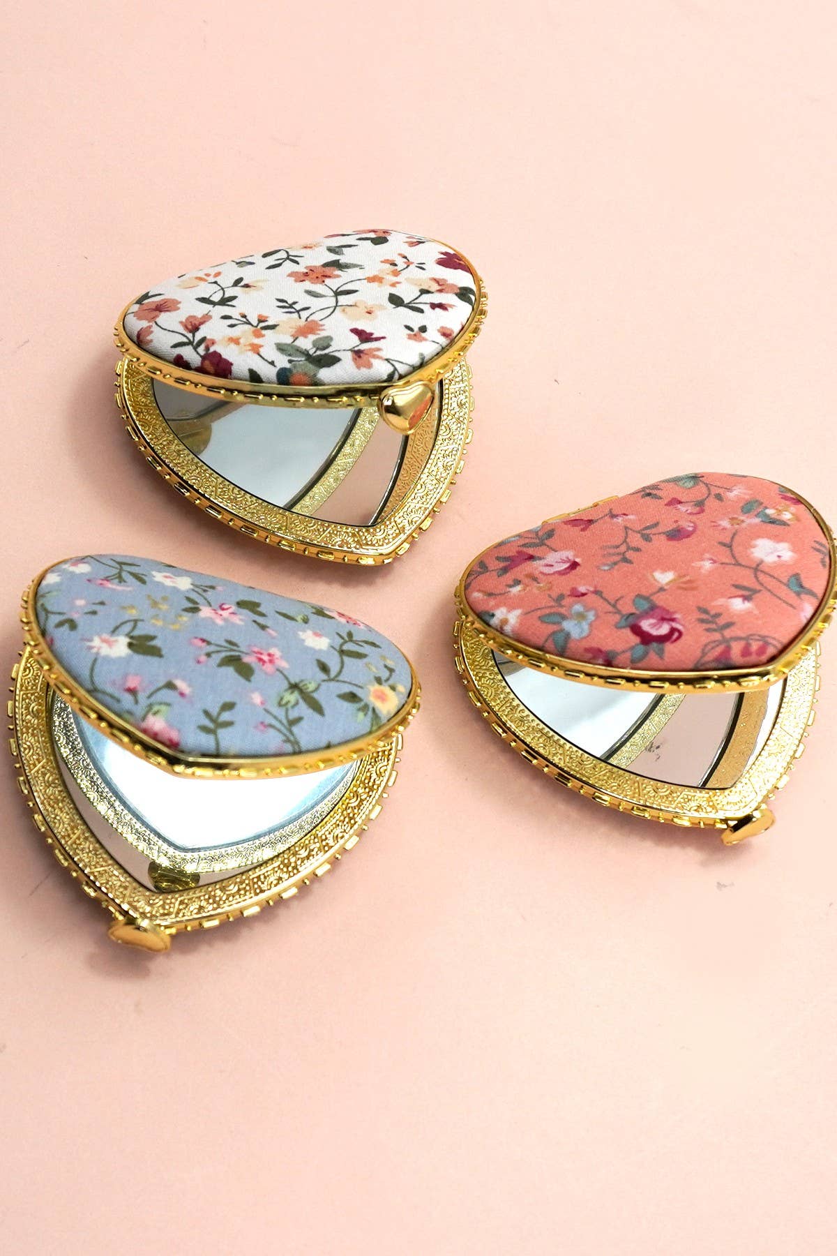 FLORAL COMPACT MIRROR