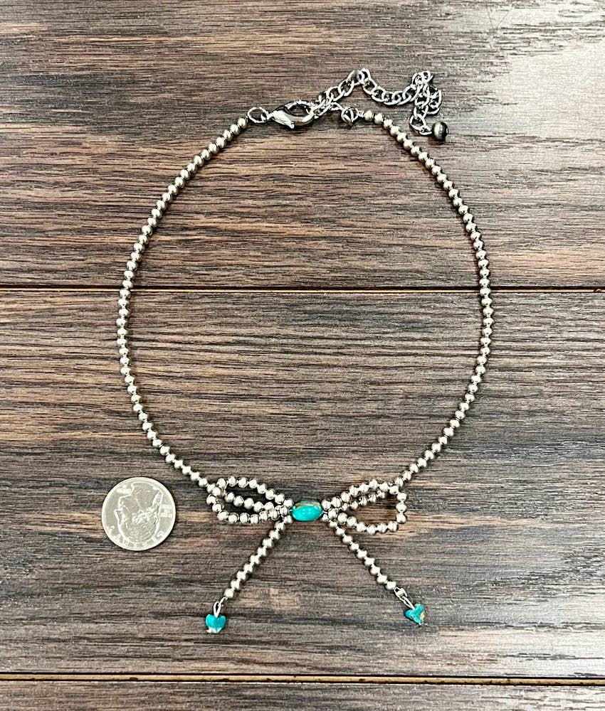 Western Bow Necklace