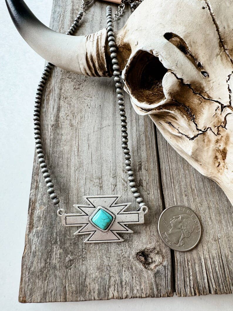 AZTEC PENDANT NECKLACE