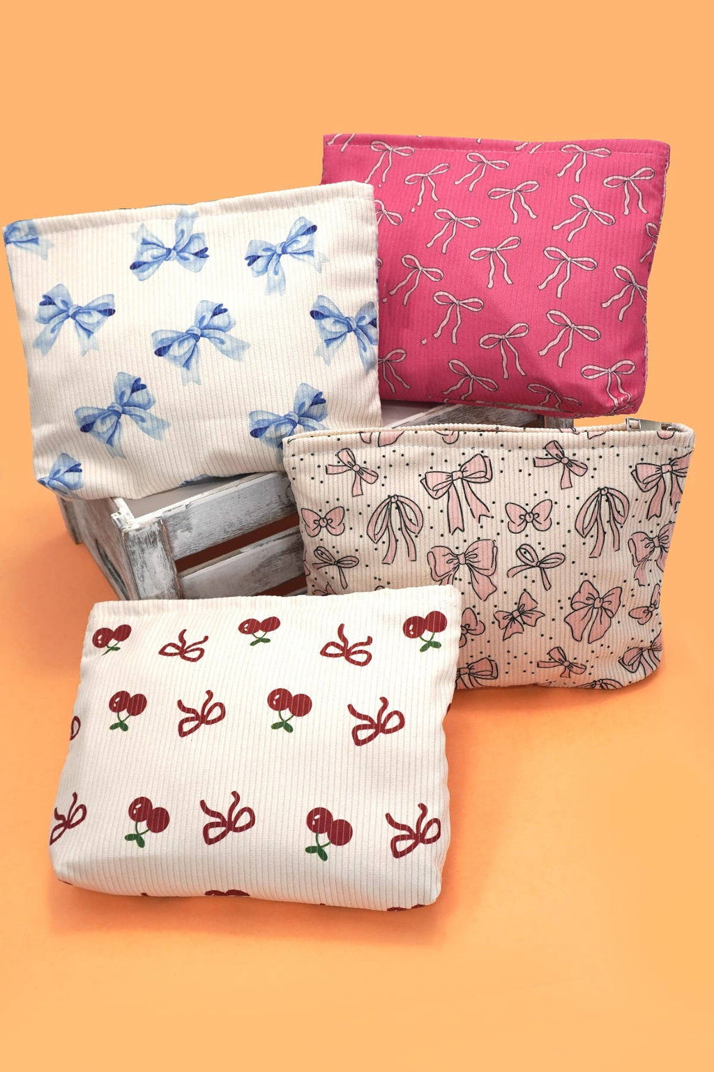 BOW CHERRY COSMETIC BAG
