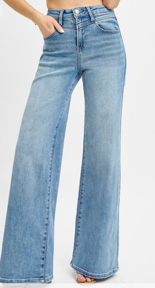 Curvy Knox Risen Jeans