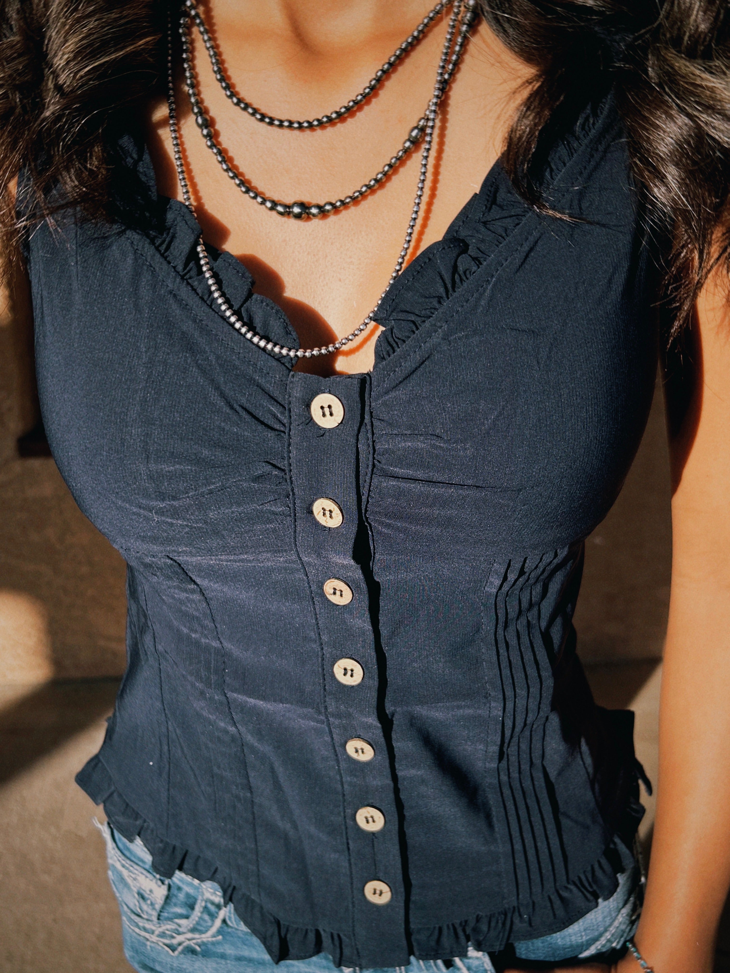 NIGHTFALL RUFFLE TOP