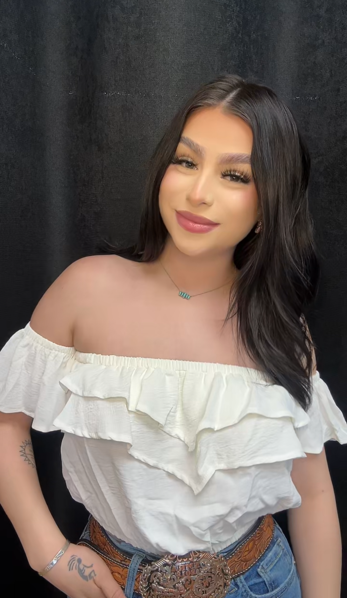 RUFFLE RODEO TOP