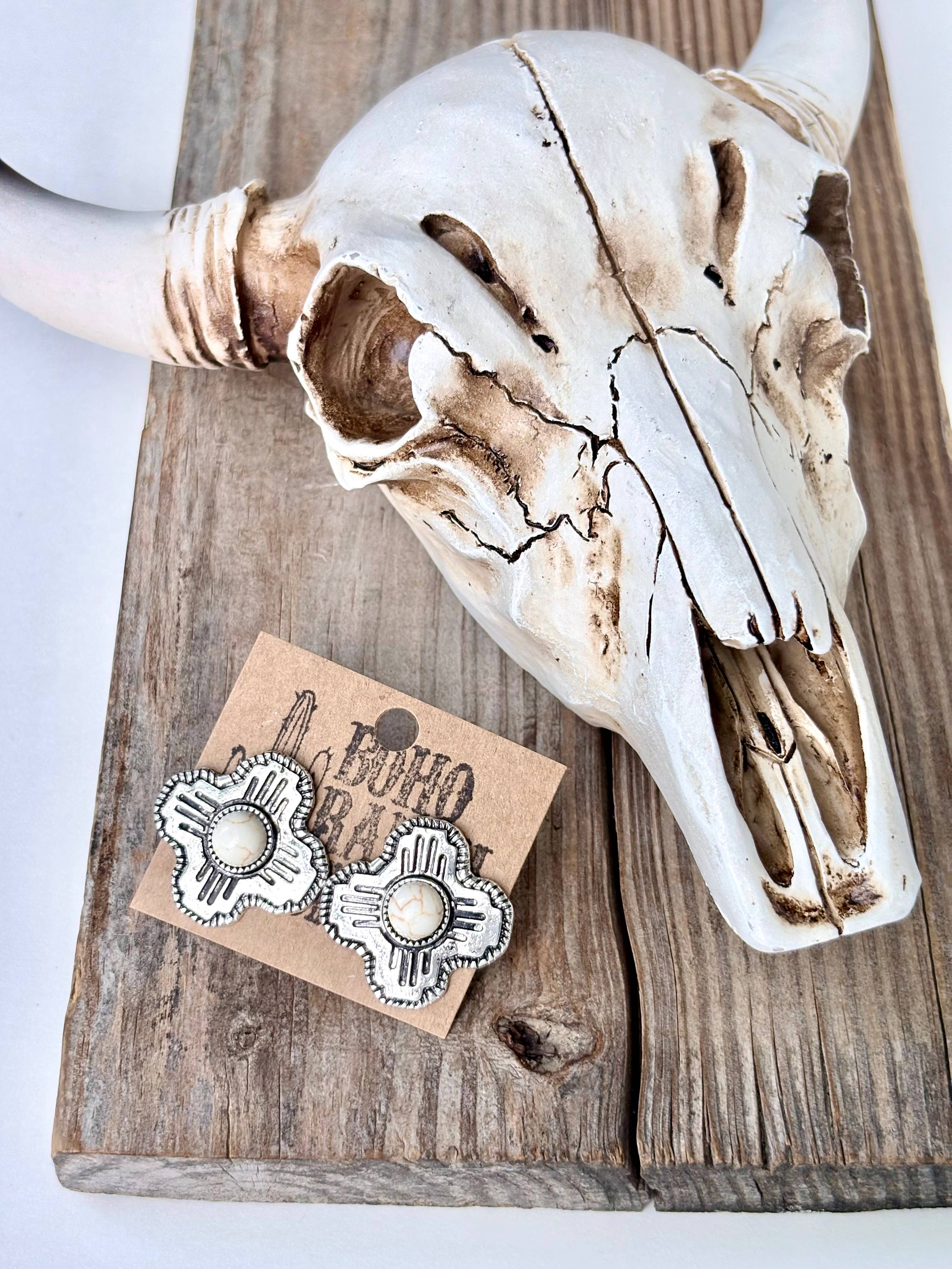 Zia Stud Earrings