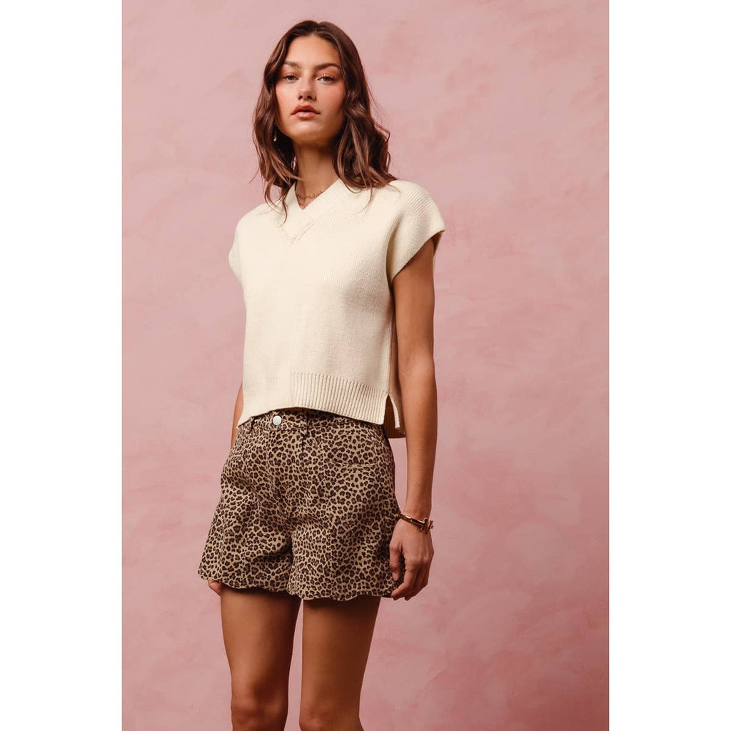 Safari Scalloped Hem Shorts